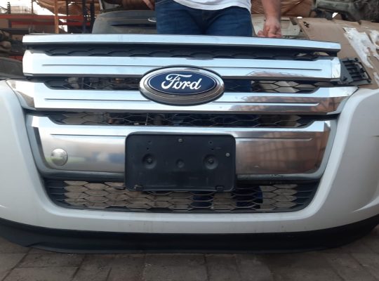 FORD EDGE 2014 FRONT BUMPER COMPLETE ( Genuine Used FORD Parts )