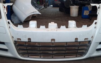 VOLKSWAGEN EOS 2009 FRONT BUMPER ( Genuine Used VOLKSWAGON Parts )