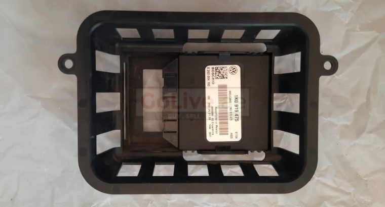 VOLKSWAGEN EOS 2009 PARKING PDC CONTROL UNIT/MODULE PART NO 1K0919475 ( Genuine Used VOLKSWAGON Parts )