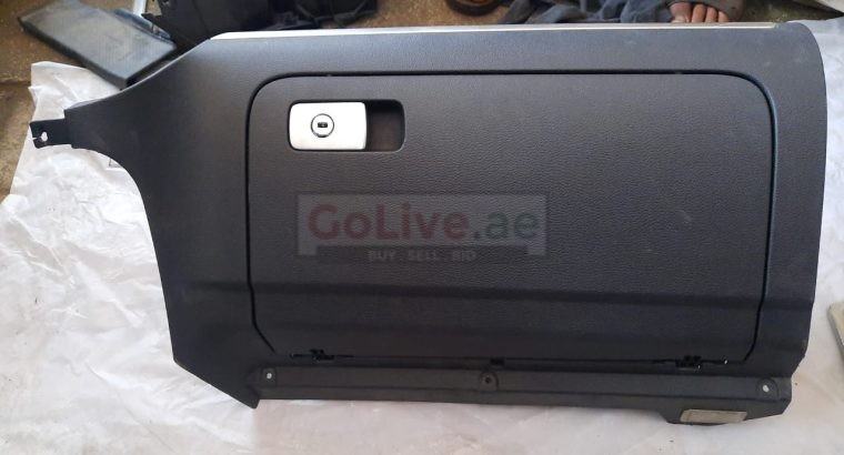VOLKSWAGEN EOS 2009 GLOVE BOX PART NO 1K1857097 1K1857290 1K1857135 ( Genuine Used VOLKSWAGON Parts )