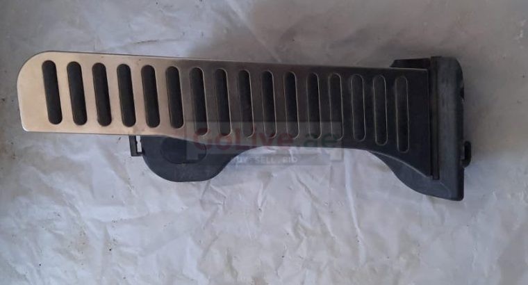 VOLKSWAGEN EOS 2009 ACCELERATOR PEDAL SENSOR PART NO 1K1723503N ( Genuine Used VOLKSWAGON Parts )