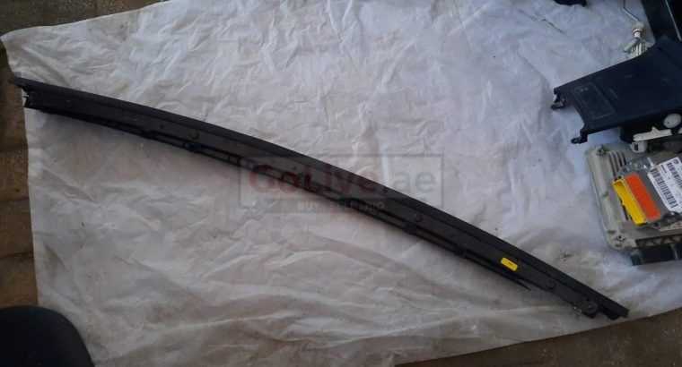 VOLKSWAGEN EOS 2009 AIR FLOW DEFLECTOR PART NO 1Q0877651L ( Genuine Used VOLKSWAGON Parts )