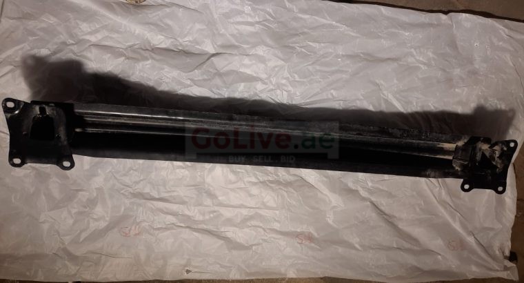 VOLKSWAGEN EOS 2009 REAR BUMPER REINFORCEMENT (STEEL) PART NO 1K6807305 ( Genuine Used VOLKSWAGON Parts )