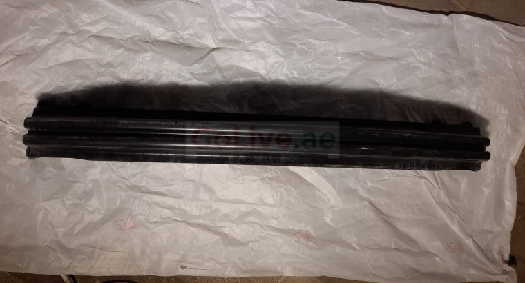 VOLKSWAGEN EOS 2009 REAR BUMPER REINFORCEMENT (STEEL) PART NO 1K6807305 ( Genuine Used VOLKSWAGON Parts )