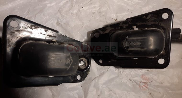 VOLKSWAGEN EOS 2009 REAR RIGHT / LEFT SUSPENSION CONTROL ARM 1K0501476 1K0505226H 1K0505130J ( Genuine Used VOLKSWAGON Parts )