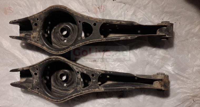 VOLKSWAGEN EOS 2009 REAR UPPER CONTROL ARM/WISHBONE ( Genuine Used VOLKSWAGON Parts )
