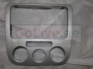 VOLKSWAGEN EOS 2009 CENTRE CONSOLE HEAD UNIT SURROUND TRIM PART NO 1Q0858071E ( Genuine Used VOLKSWAGON Parts )