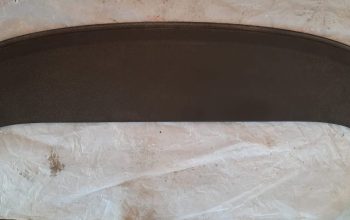 VOLKSWAGEN EOS 2009 REAR PARCEL SHELF TRIM COVER PART NO 1Q0825271B ( Genuine Used VOLKSWAGON Parts )