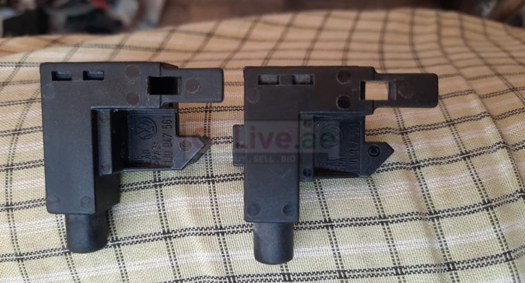 VOLKSWAGEN EOS 2009 HAND PARKING BRAKE SENSOR PART NO 1J0947561 ( Genuine Used VOLKSWAGON Parts )