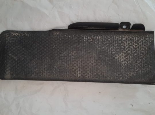 VOLKSWAGEN EOS 2009 AUDI SEAT SKODA FOOTREST COVER PART NO 1K1864777B ( Genuine Used VOLKSWAGON Parts )