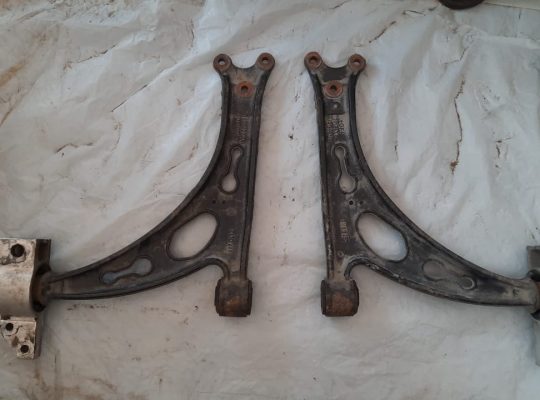 VOLKSWAGEN EOS 2009 FRONT LOWER CONTROL ARM/WISHBONE PART NO 1K0407153G ( Genuine Used VOLKSWAGON Parts )