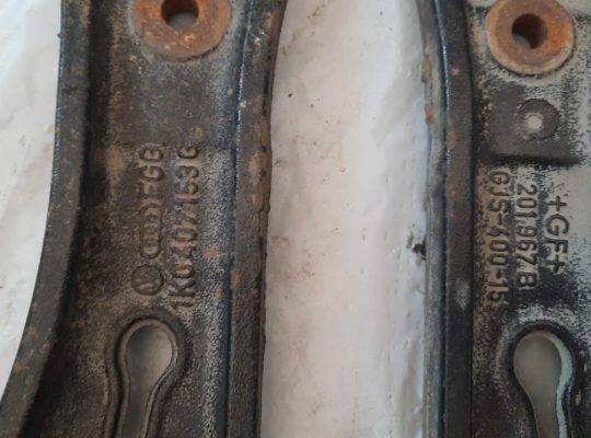 VOLKSWAGEN EOS 2009 FRONT LOWER CONTROL ARM/WISHBONE PART NO 1K0407153G ( Genuine Used VOLKSWAGON Parts )