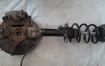 VOLKSWAGEN EOS 2009 FRONT LEFT SUSPENSION LEG HUB WITH SHOCK ABSORBER 1T0413031HM ( Genuine Used VOLKSWAGON Parts )