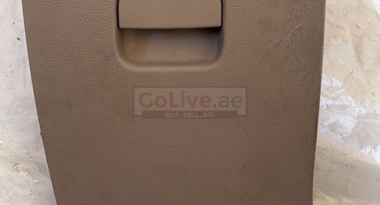 VOLKSWAGEN PASSAT 2010 FRONT LEFT LOWER GLOVE BOX PART NO 3C1857921M ( Genuine Used VOLKSWAGON Parts )