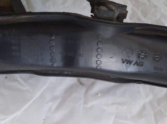 VOLKSWAGEN EOS 2009 INTERCOOLER AIR DUCT PIPE TUBE HOSE PART NO 1K0145792 1P0145792 ( Genuine Used VOLKSWAGON Parts )