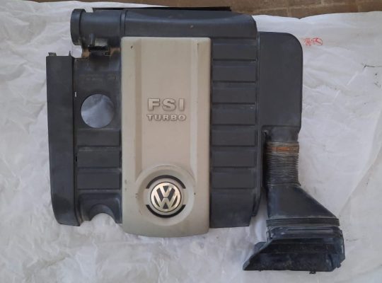 VOLKSWAGEN EOS 2009 ENGINE COVER AIR FILTER BOX ASSEMBLY PART NO 06F133837AH ( Genuine Used VOLKSWAGON Parts )