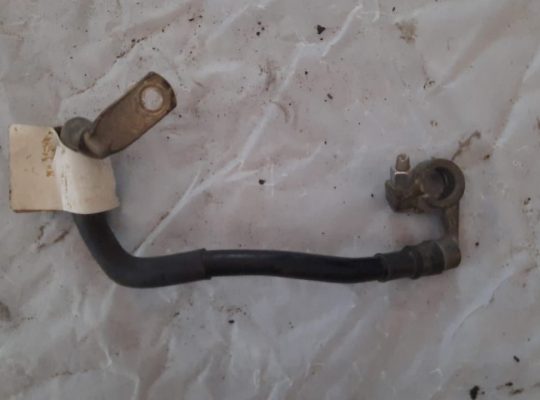 VOLKSWAGEN EOS 2009 GAS BATTERY NEGATIVE MINUS GROUND CABLE TERMINAL PART NO 1K0971235A ( Genuine Used VOLKSWAGON Parts )