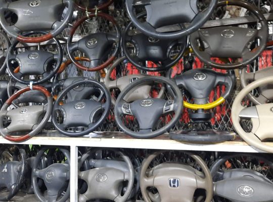 SPEED LINE AUTO HONDA, NISSAN,TOYOTA USED SPARE PARTS TR. (Used auto parts, Dealer, Sharjah spare parts Markets)