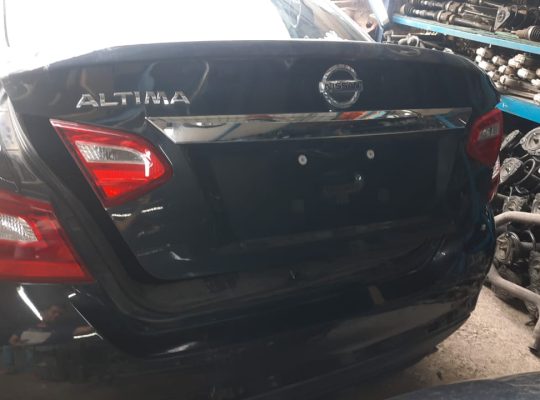 WARDAT AL RIHAN USED NISSAN AUTO SPARE PARTS (Used auto parts, Dealer, Sharjah spare parts Markets)