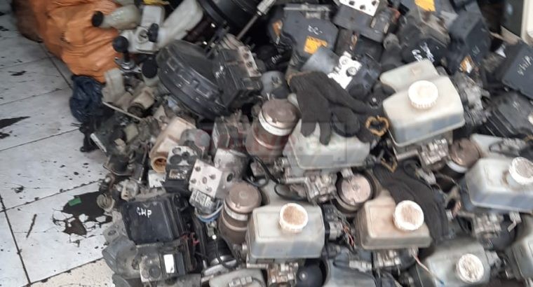 MOHAMMAD KHOKON USED AUTO SPARE PARTS TR. (Used auto parts, Dealer, Sharjah spare parts Markets)