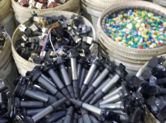 AL BANYAN USED TOYOTA KIA HONDA AUTO SPARE PARTS TR. (Used auto parts, Dealer, Sharjah spare parts Markets)