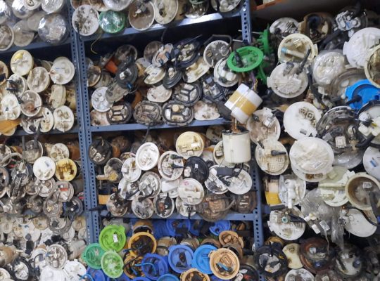AL BANYAN USED AUTO SPARE PARTS TR. (Used auto parts, Dealer, Sharjah spare parts Markets)