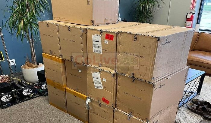 Bitmain Antminer KA3 166Ths + PSU Kadena Asic Miner