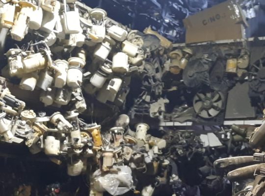 AL TAREEQ AL ABYADH USED NISSAN, TOYOTA AUTO SPARE PARTS TR. (Used auto parts, Dealer, Sharjah spare parts Markets)