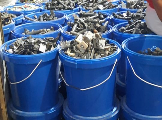 AL TAREEQ AL ABYADH USED NISSAN, TOYOTA AUTO SPARE PARTS TR. (Used auto parts, Dealer, Sharjah spare parts Markets)