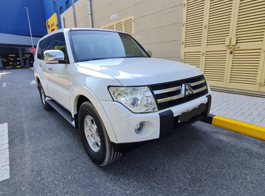 Mitsubishi Pajero 2008, Single Owner 4×4 for Sale Call 050 2134666