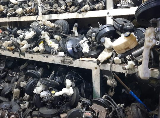 BAB AL SHAMAL USED BMW,NISSAN,MITSUBISHI AUTO SPARE PARTS TR. (Used auto parts, Dealer, Sharjah spare parts Markets)