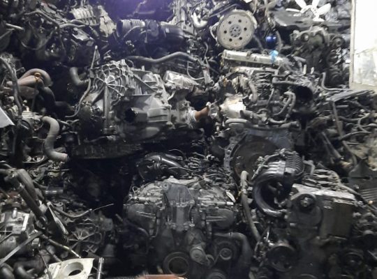 DAR AL JAZEERA USED HONDA,NISSAN,YARIS, AUTO SPARE PARTS TR. (Used auto parts, Dealer, Sharjah spare parts Markets)