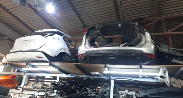MADINAH AL FALAH USED NISSAN AUTO SPARE PARTS TR. (Used auto parts, Dealer, Sharjah spare parts Markets)