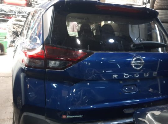 MADINAH AL FALAH USED NISSAN AUTO SPARE PARTS TR. (Used auto parts, Dealer, Sharjah spare parts Markets)