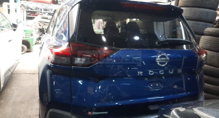 MADINAH AL FALAH USED NISSAN AUTO SPARE PARTS TR. (Used auto parts, Dealer, Sharjah spare parts Markets)