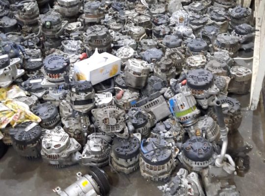 DAR AL FARAH USED HONDA,MAZDA,NISSAN,TOYOTA AUTO SPARE PARTS TR. (Used auto parts, Dealer, Sharjah spare parts Markets)