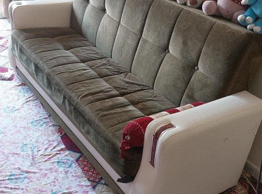 3 Seater Sofa cum Bed for Sale near Fish round about Deira