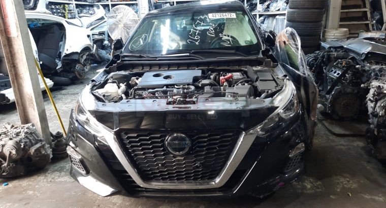 WAQAT AL SAADAH USED NISSAN AUTO SPARE PARTS TR.(Used auto parts, Dealer, Sharjah spare parts Markets)