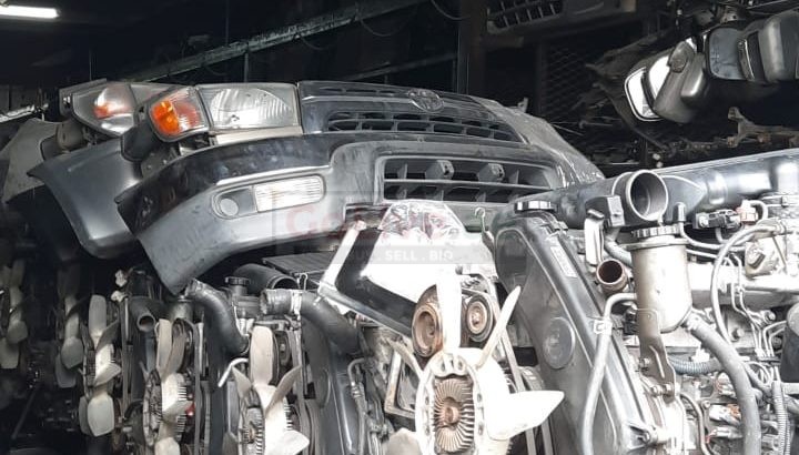 NAVID AHMAD TOYOTA USED & SPARE PARTS TR. (Used auto parts, Dealer, Sharjah spare parts Markets)