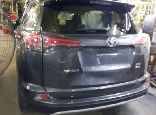 DAR AL FARAH USED TOYOTA AUTO SPARE PARTS TR. (Used auto parts, Dealer, Sharjah spare parts Markets)