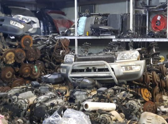 DAR AL FARAH USED TOYOTA AUTO SPARE PARTS TR. (Used auto parts, Dealer, Sharjah spare parts Markets)