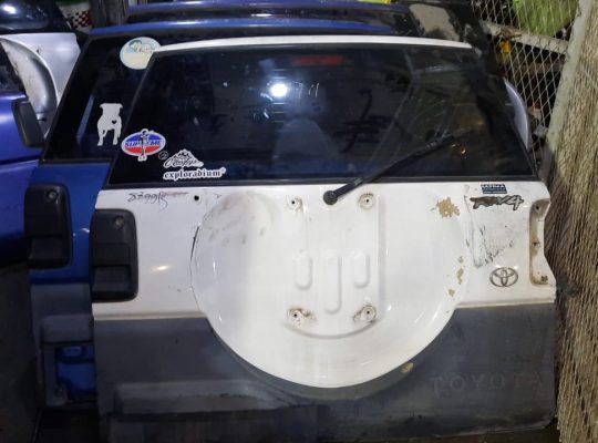DAR AL FARAH USED TOYOTA AUTO SPARE PARTS TR. (Used auto parts, Dealer, Sharjah spare parts Markets)