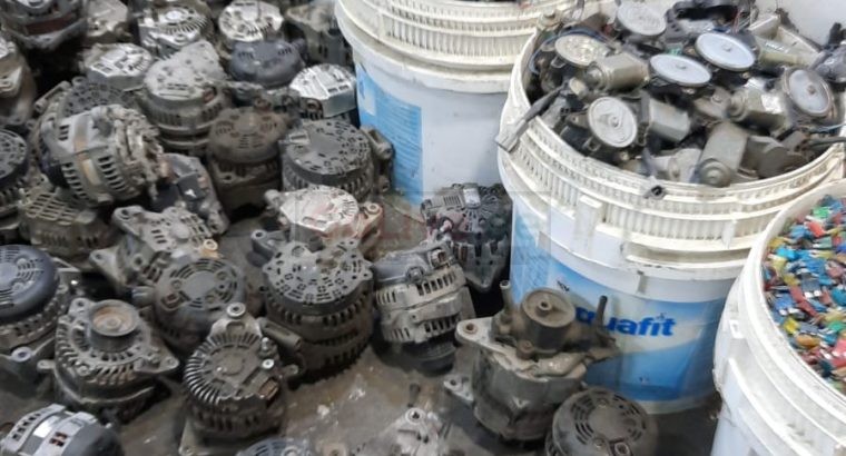DAR AL FARAH USED TOYOTA,MAZDA,NISSAN AUTO SPARE PARTS TR. (Used auto parts, Dealer, Sharjah spare parts Markets)