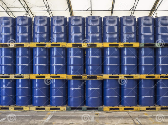 HDPE plastic Drums Buyer in dubai ( Plastic Scrap Company )
