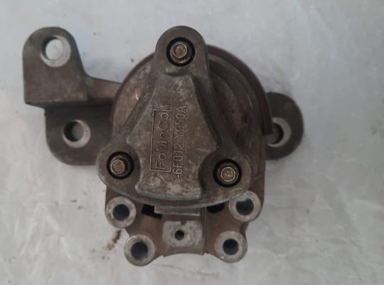 FORD EDGE 2014 LINCOLN MKX FRONT RIGHT ENGINE MOUNT INSULATOR SUPPORT PART NO 6F012Y050A ( Genuine Used FORD Parts )