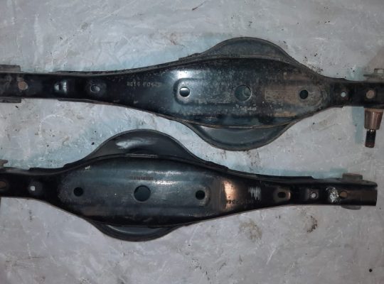 FORD EDGE 2014 LINCOLN MKX REAR BACK SUSPENSION LOWER CONTROL ARM RIGHT AND LEFT SIDE ( Genuine Used FORD Parts )