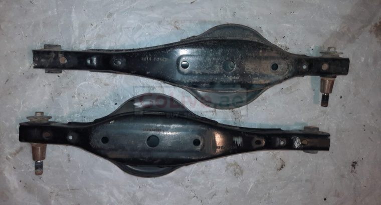 FORD EDGE 2014 LINCOLN MKX REAR BACK SUSPENSION LOWER CONTROL ARM RIGHT AND LEFT SIDE ( Genuine Used FORD Parts )
