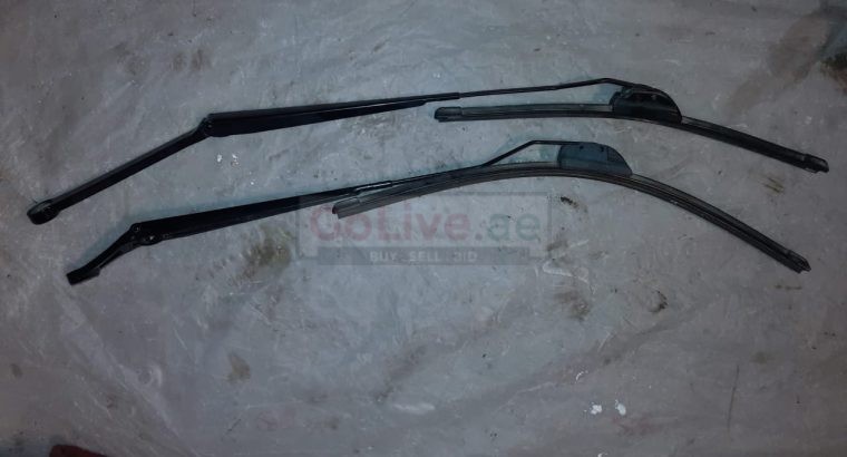 FORD EDGE 2014 LINCOLN MKX WINDSHIELD WIPER BLADES PART NO 7T4Z17528BC ( Genuine Used FORD Parts )