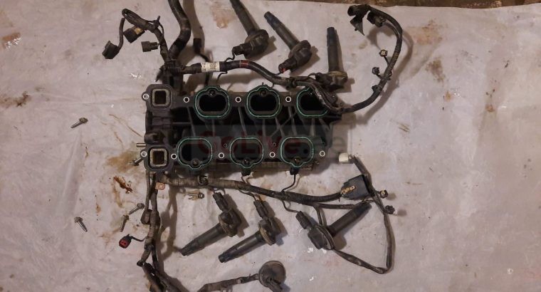 FORD EDGE 2014 LINCOLN MKX IGNITION COIL / FUEL INJECTOR KIT ( Genuine Used FORD Parts )
