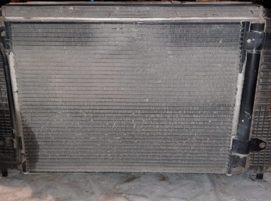 VOLKSWAGEN EOS 2009 COMPLETE RADIATOR KIT PART NO 1K0121205G ( Genuine Used VOLKSWAGON Parts )